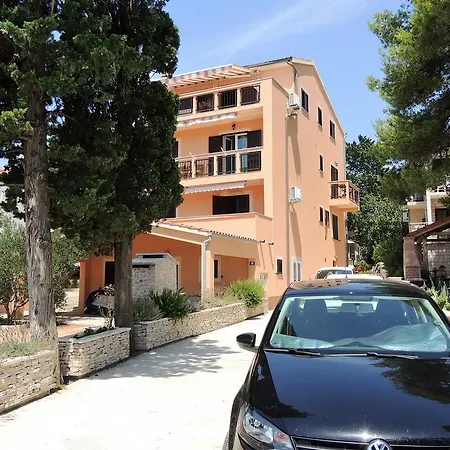Apartments Denona Novalja Exterior photo
